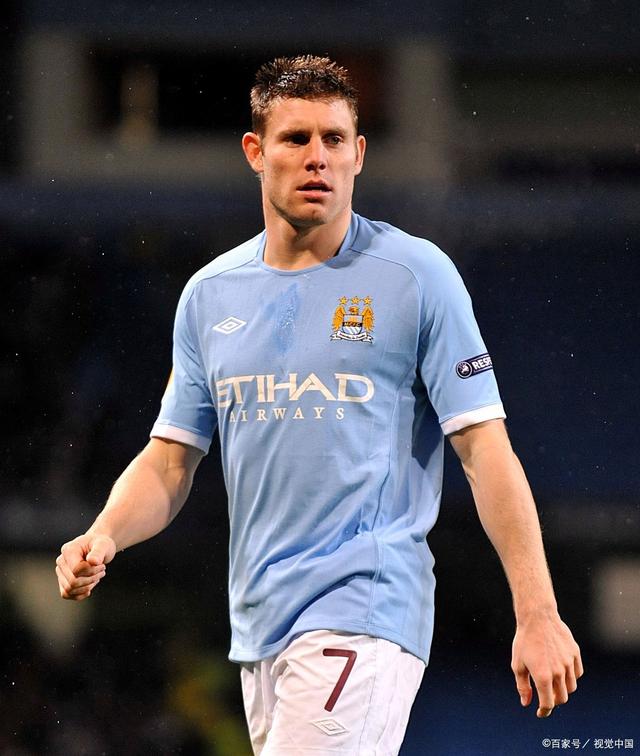 包含尼斯客场战平第戎，连续三轮不胜球队表现不稳定的词条