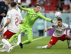 门将高接下穆托利娃，主队闷平比分的简单介绍