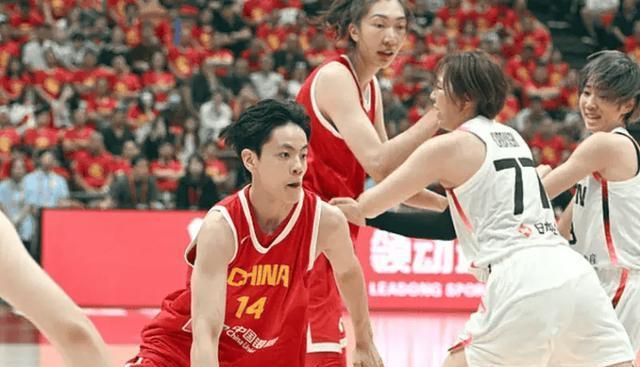 蒂姆新星关键助攻表现惊艳，瑞士队未来可期！